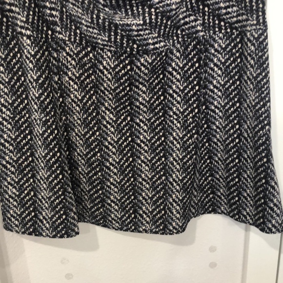 - Vera Wang Cowl Neck Sleeveless Polyester Spandex Blend Tank Blouse . Siz… - Picture 3 of 12